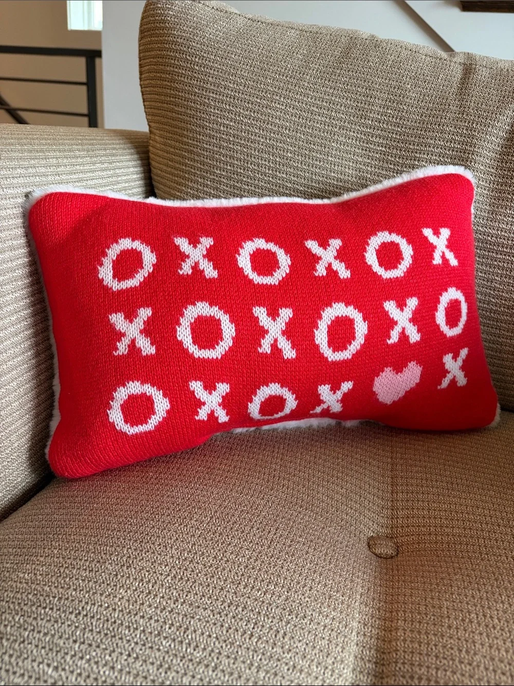 Red & White Reversible ‘XOXO' Heart Holiday Decorative Pillow